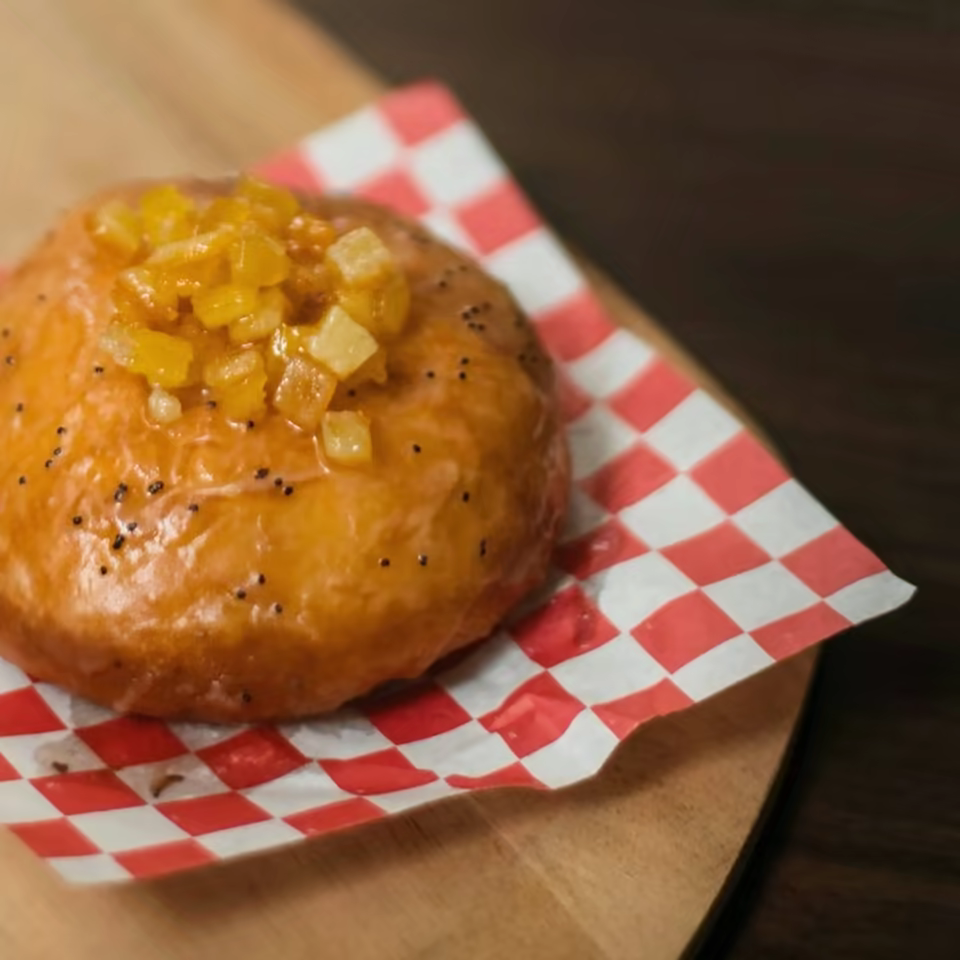 Checkered Deli Paper